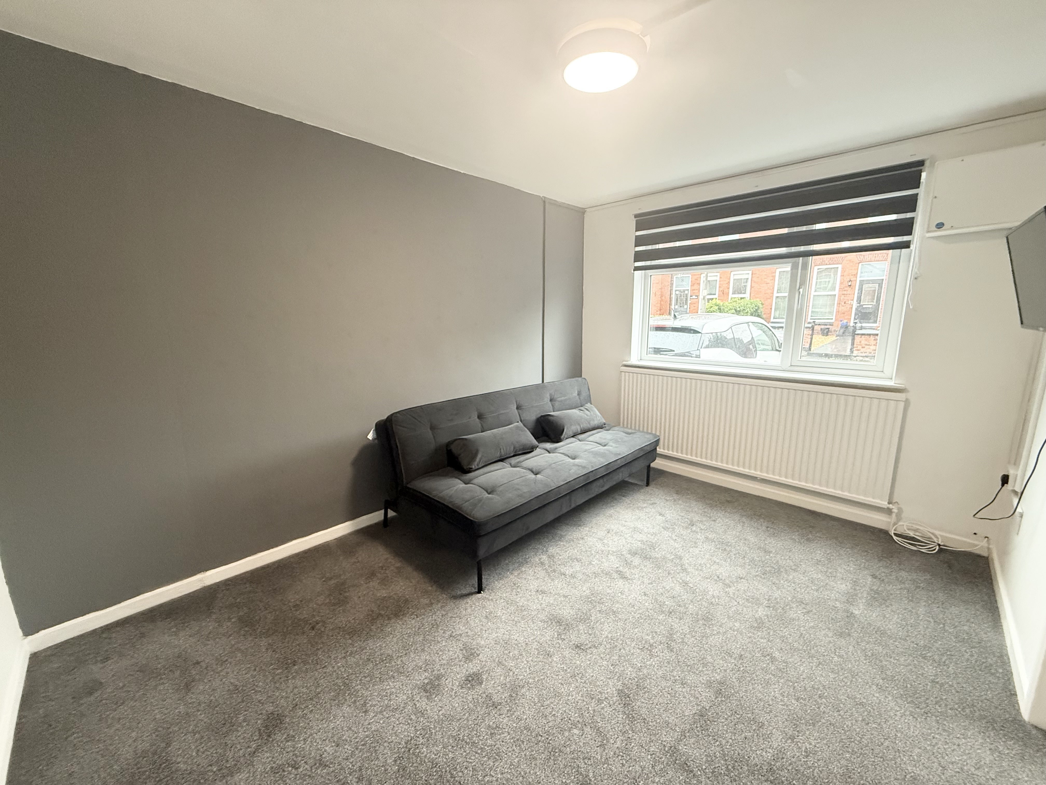 Flat Kings Road in St Helens