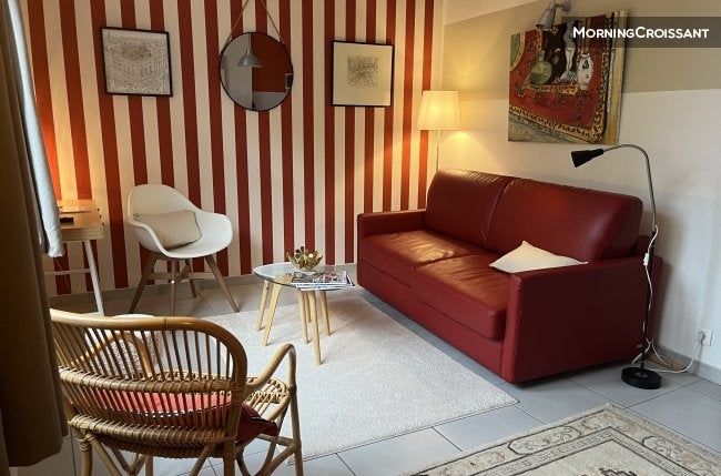 Appartement Place Gaston Paillhou à Tours