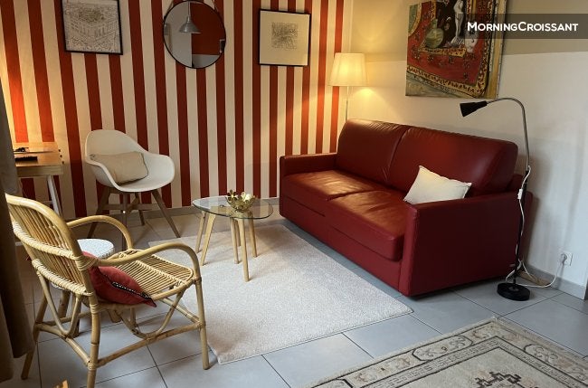 Appartement Place Gaston Paillhou à Tours