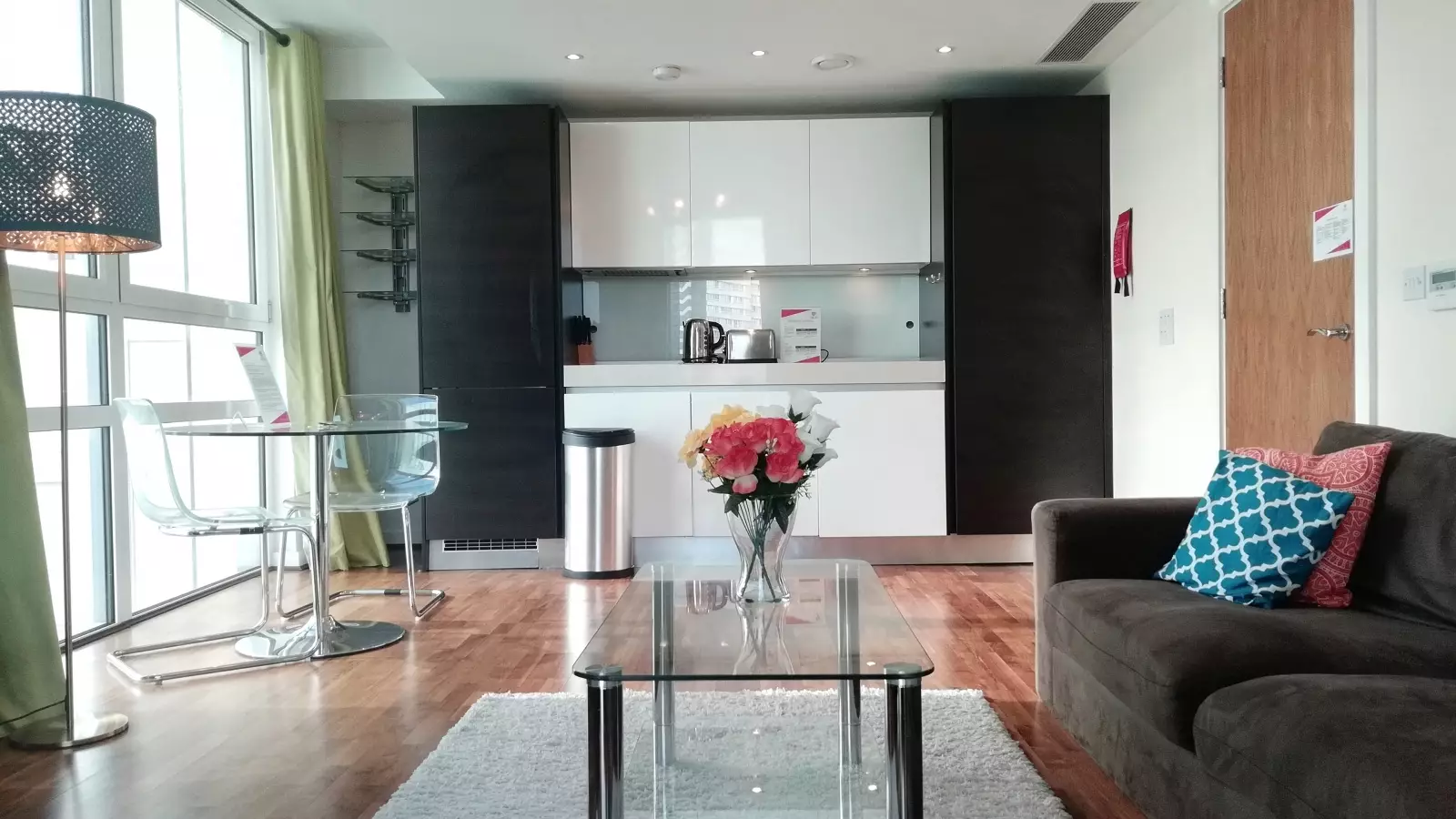 Flat Bunhill Row in Greater London