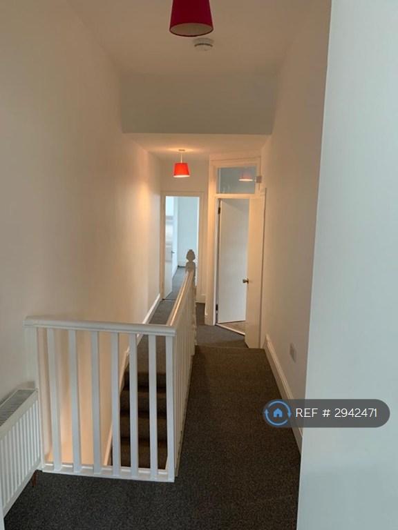 Room Durban Road in Greater London