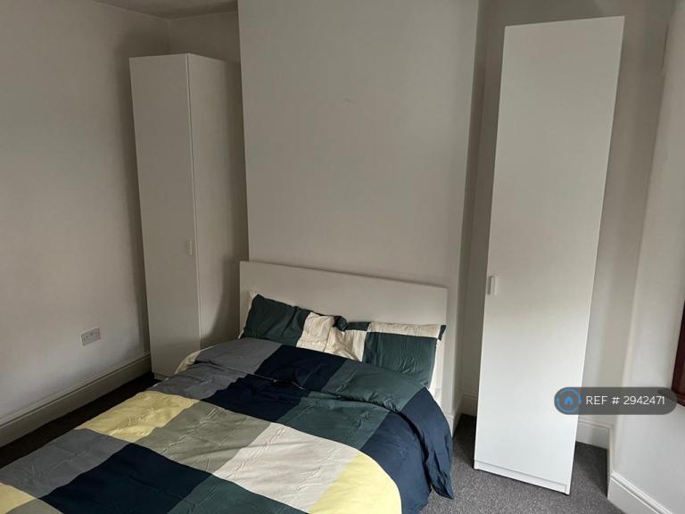 Room Durban Road in Greater London