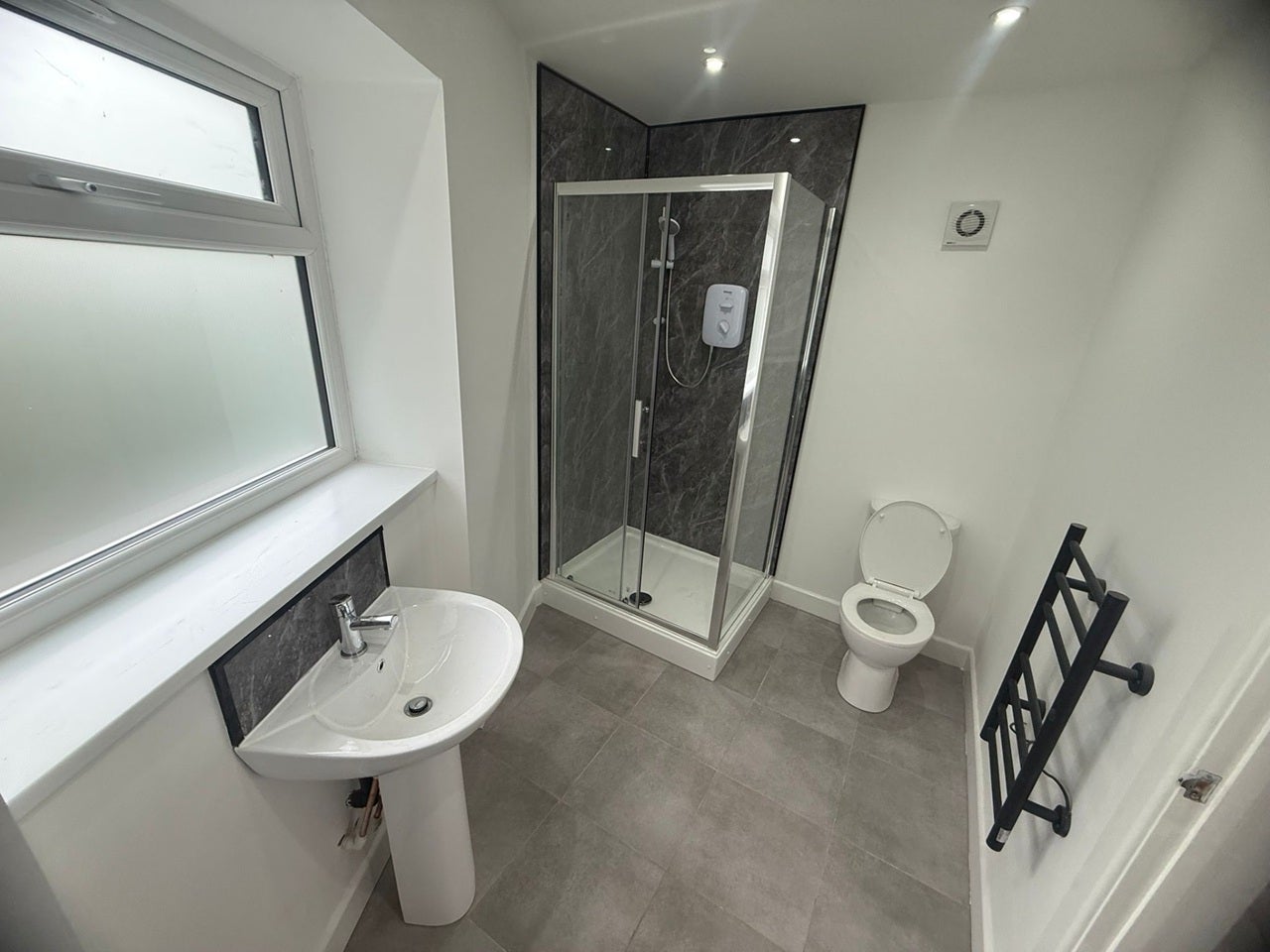 Flat Horton Square in Birmingham