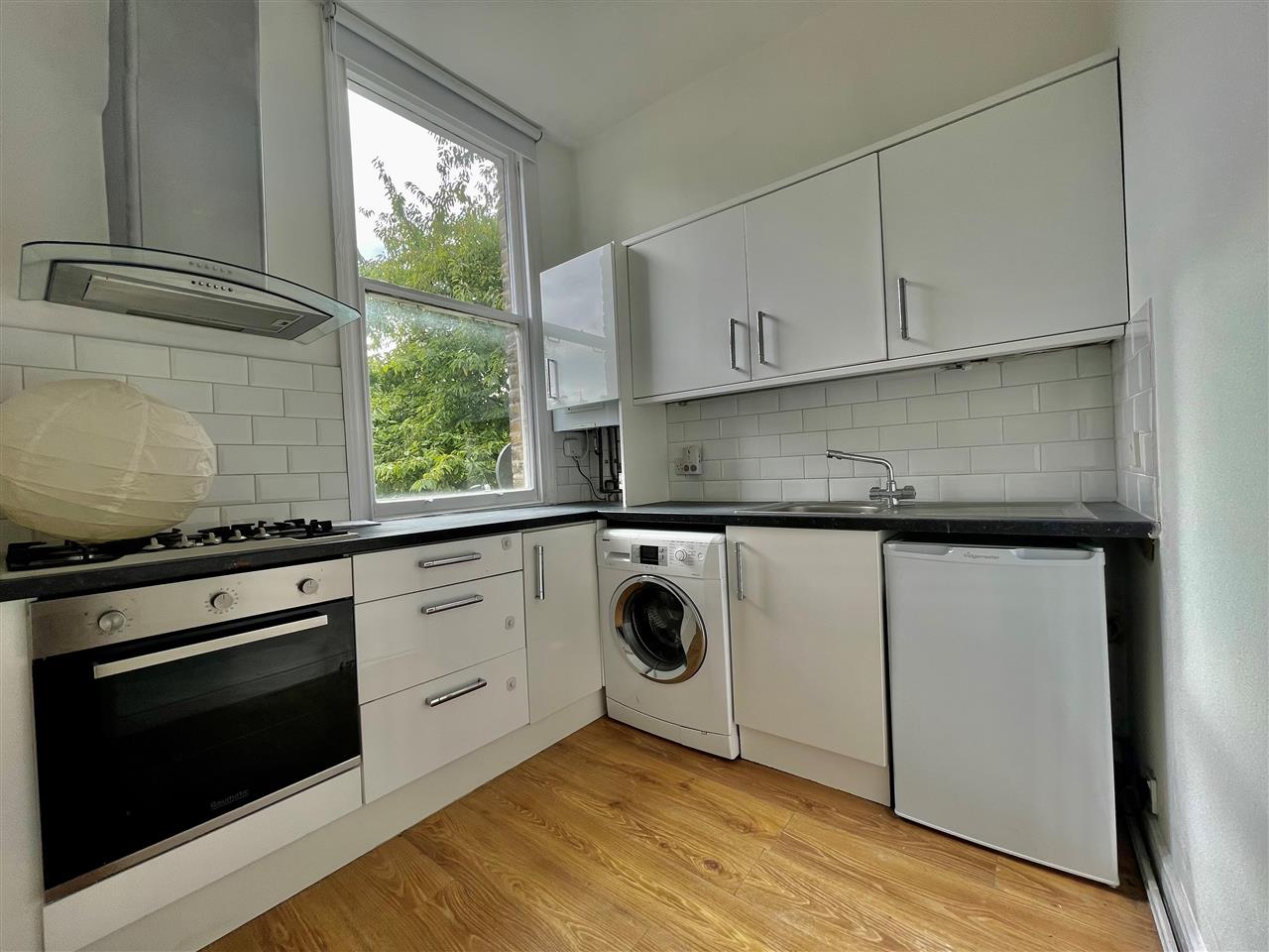 Flat Tufnell Park Road in Greater London