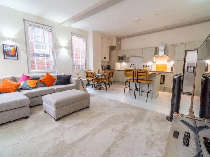 Flat Byard Lane in Nottingham