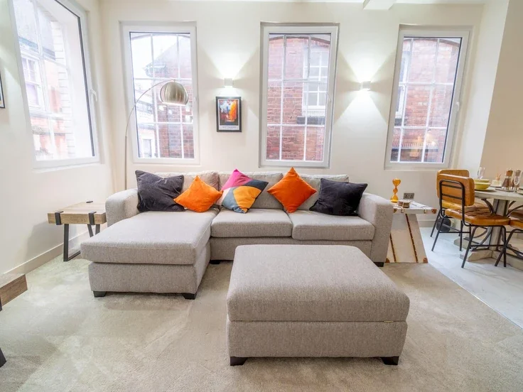 Flat Byard Lane in Nottingham