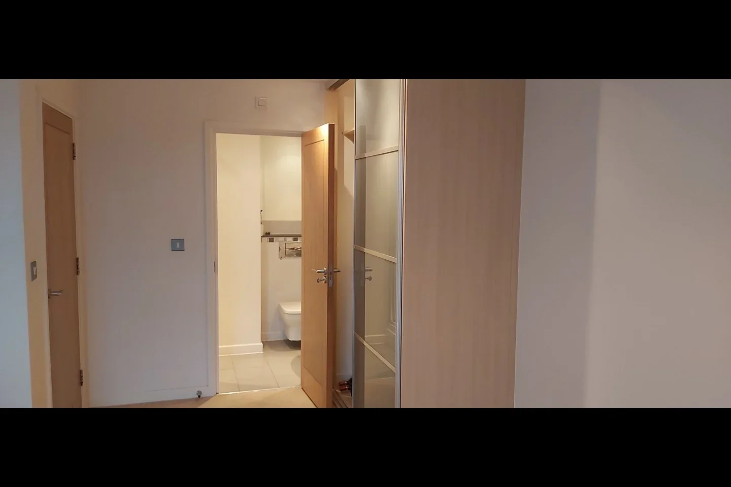 Flat Queen Mary Avenue in Greater London