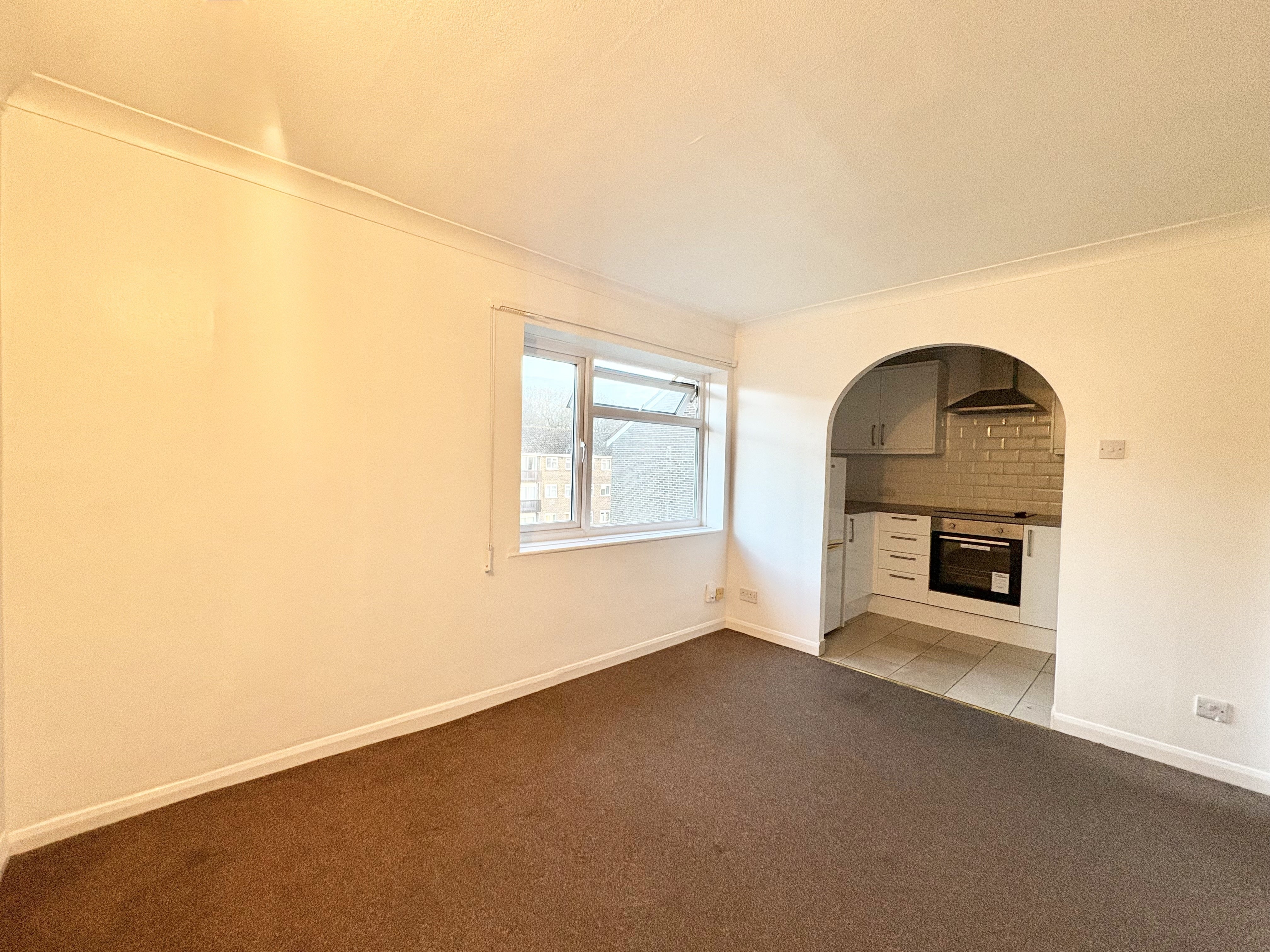 Flat Milton Road in Havant