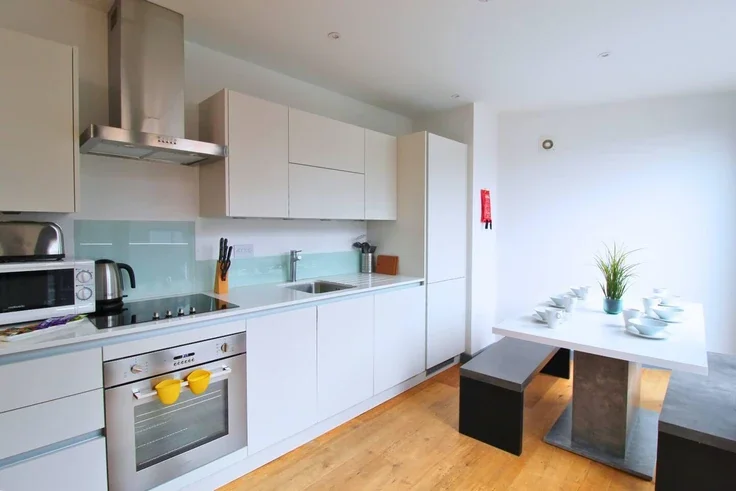 Flat Shirley Street in Greater London