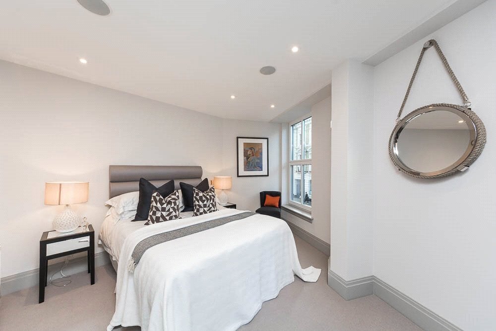 Flat Fulham Road in Greater London