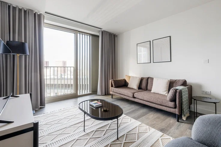 Flat International Square in Greater London