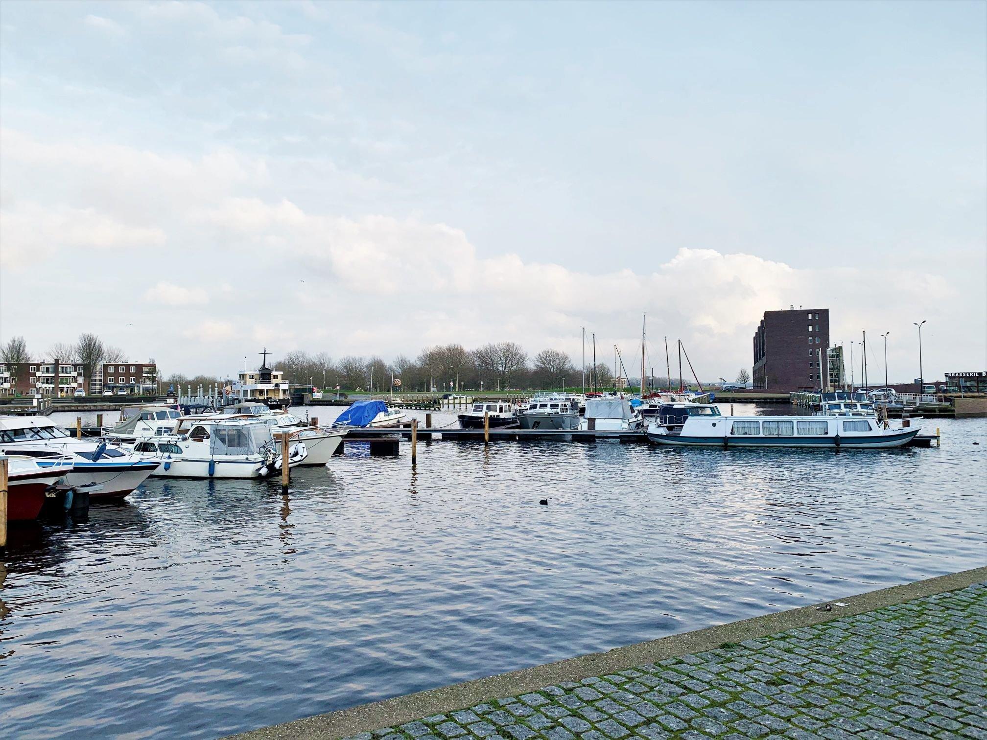Appartement te huur: Havenhoofd, Almere