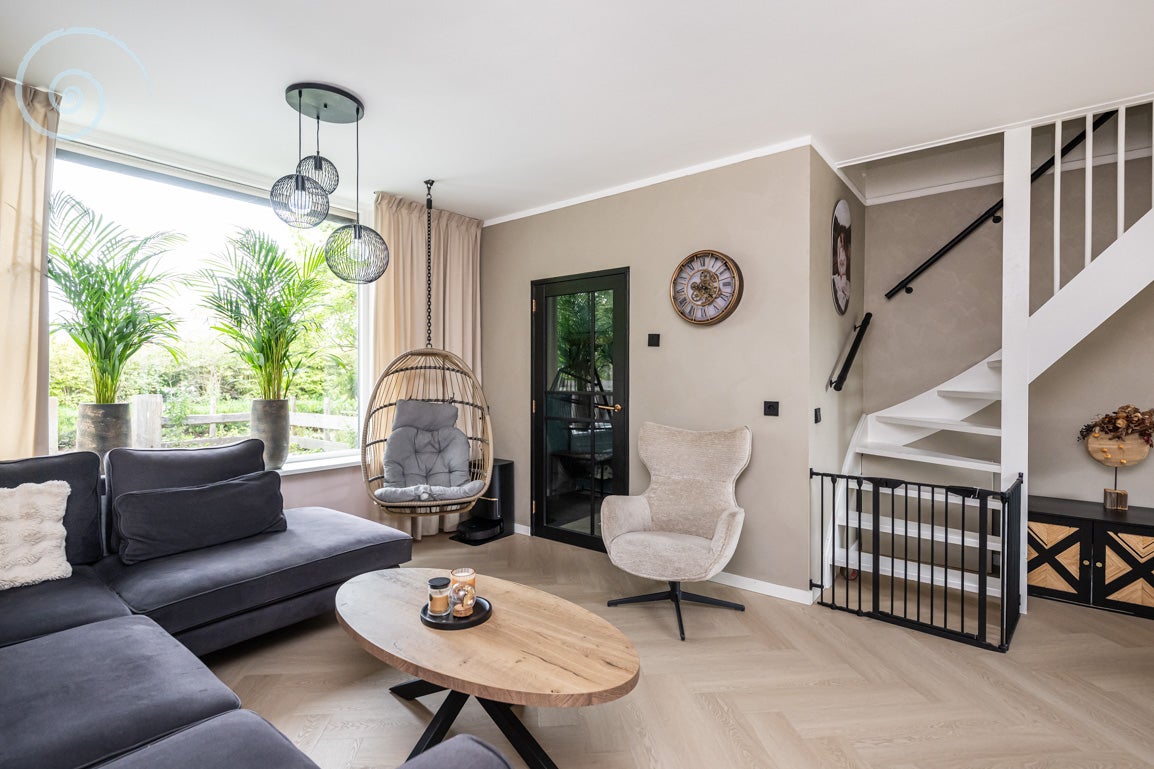 Tussenwoning te koop: Dahliapad 19, Stellendam