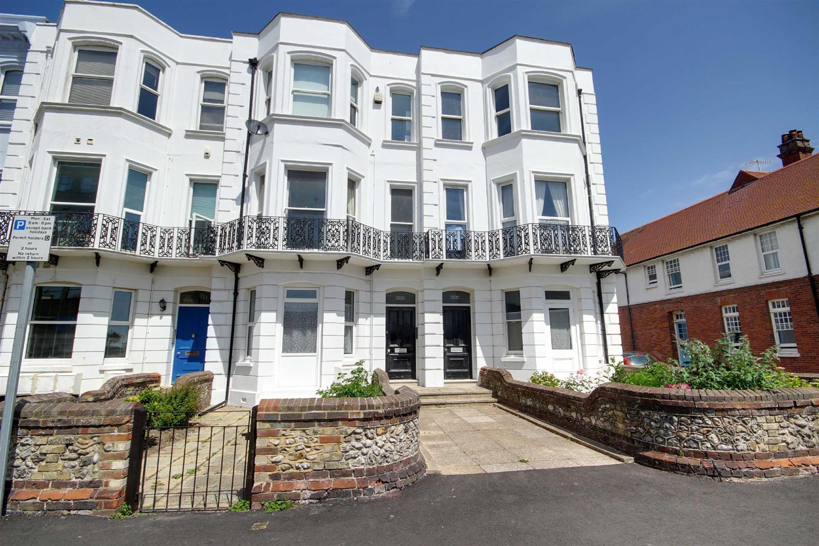 Flat Merton Terrace in Worthing