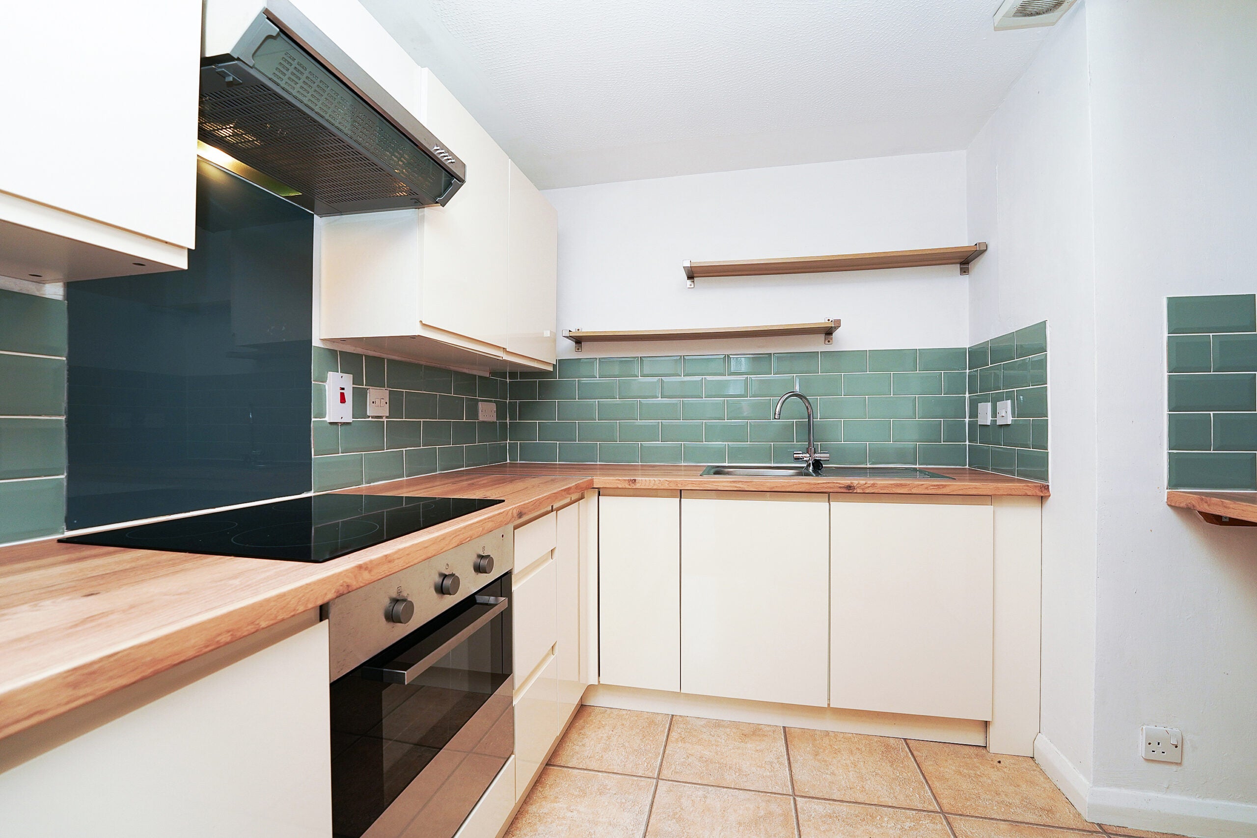 Flat Lansdown Road in Cheltenham
