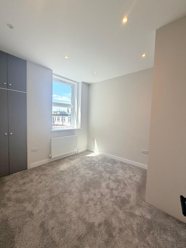 Flat Bromley Road in Greater London