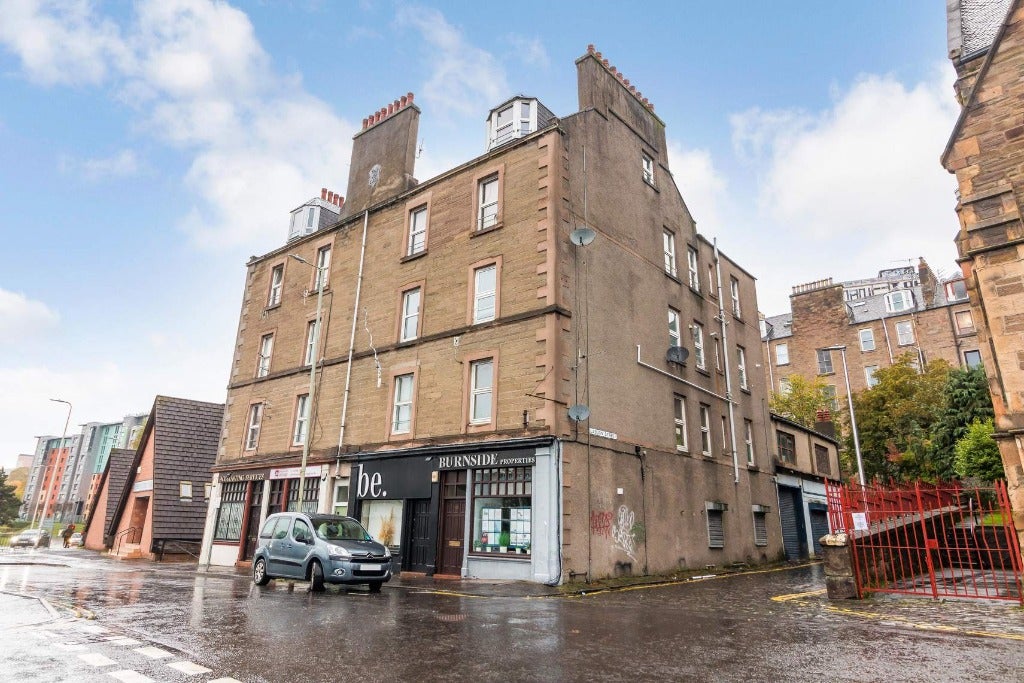 Flat Dudhope Crescent Road in Dundee