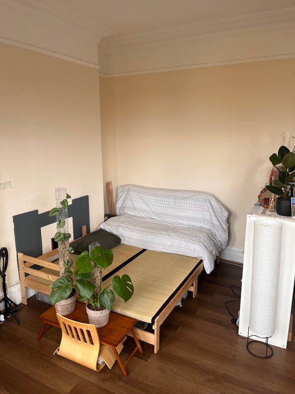 Room New Cross Road in Greater London