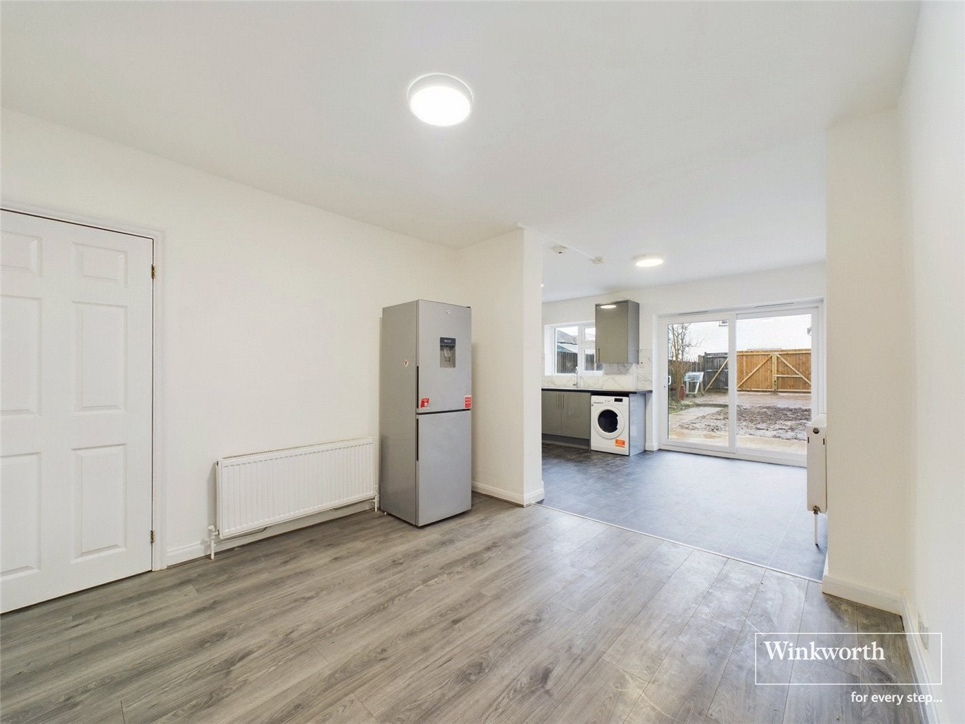 House Honeypot Lane in Greater London