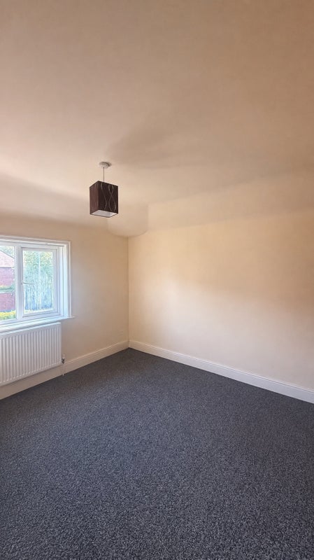 Room Southdown Crescent in Manchester