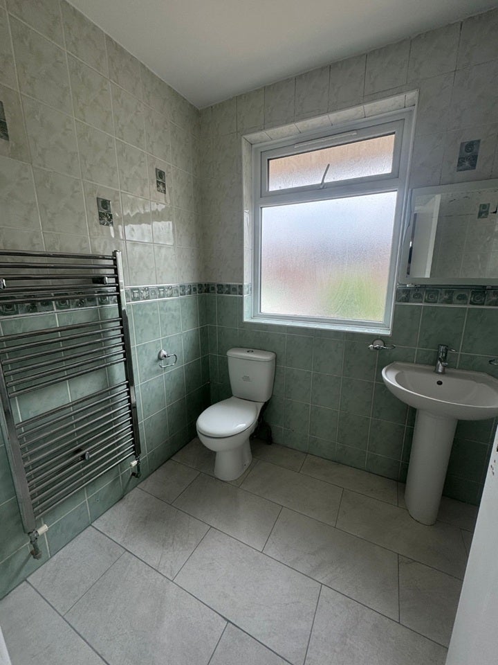 Flat Jonson Close in Greater London