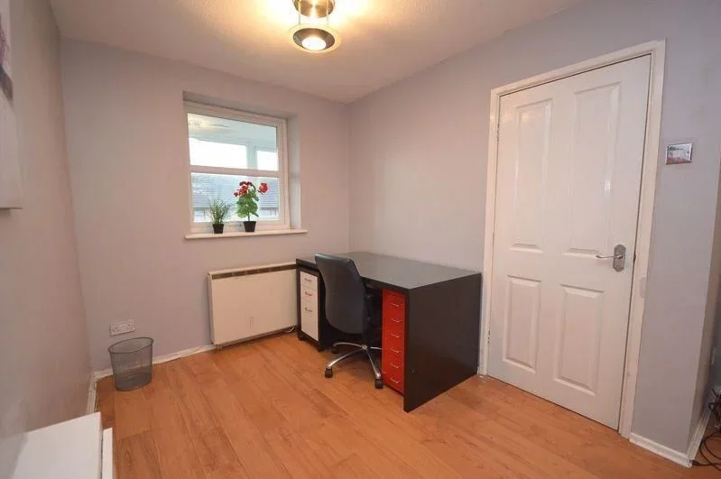 Flat Acorn Court in Liverpool