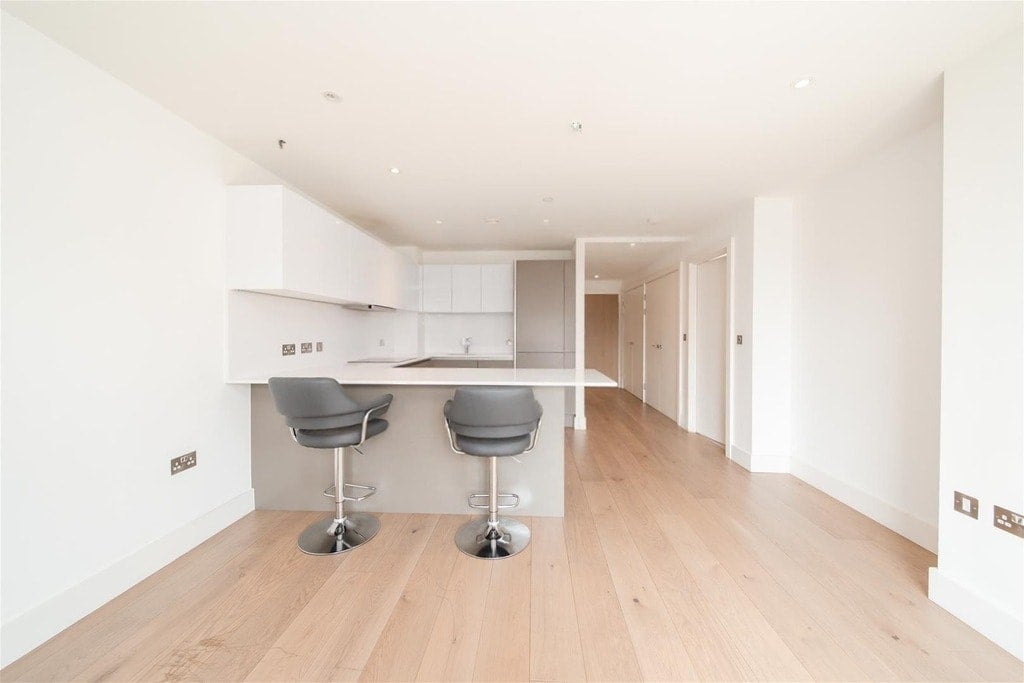 Flat Engineers Way in Greater London