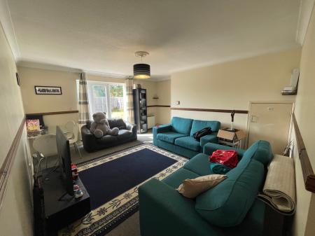 House Rowan Close in Durrington