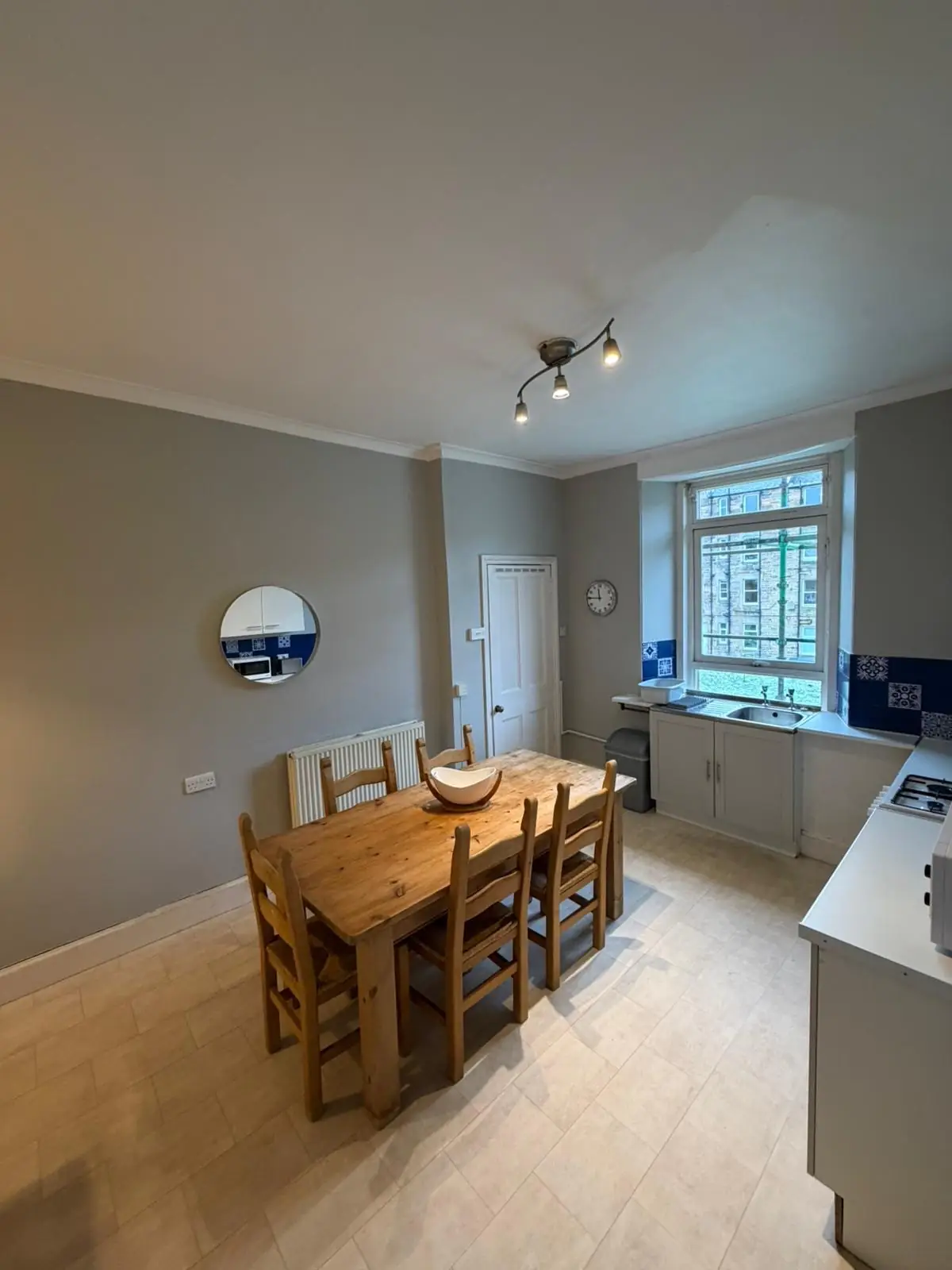 Flat Merchiston Grove in City of Edinburgh