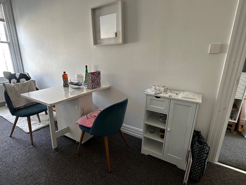 Room Bancroft Road in Greater London