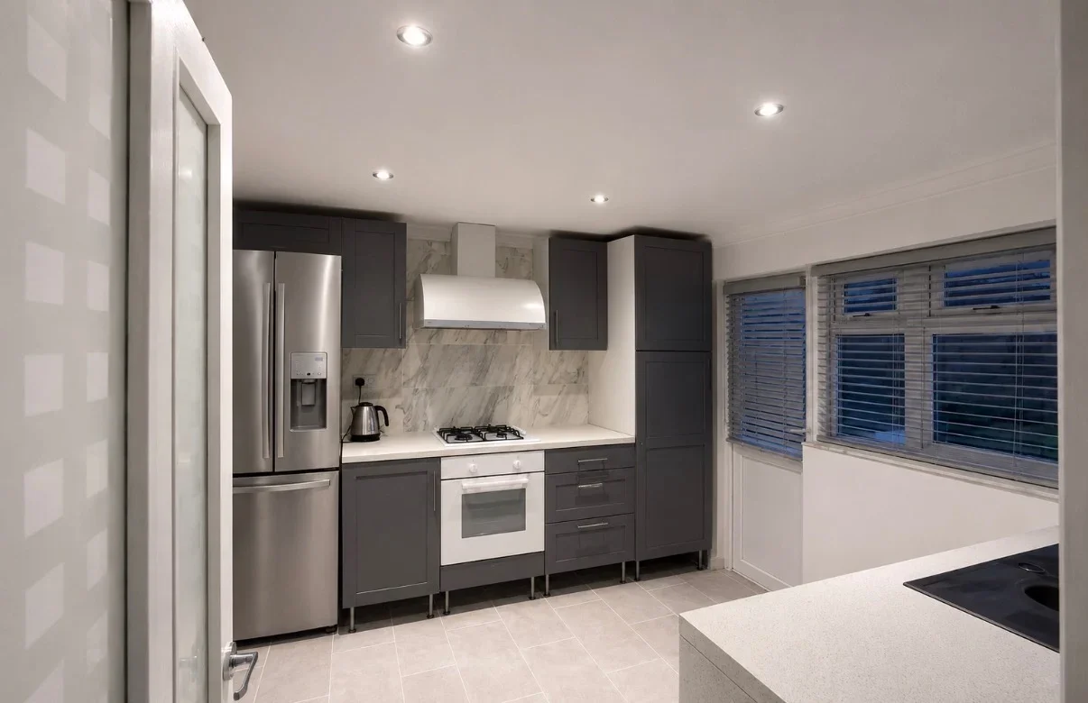 House Sandown Road in Greater London