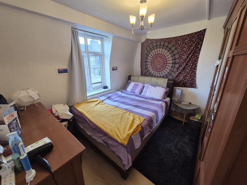 Room Doddington Grove in Greater London