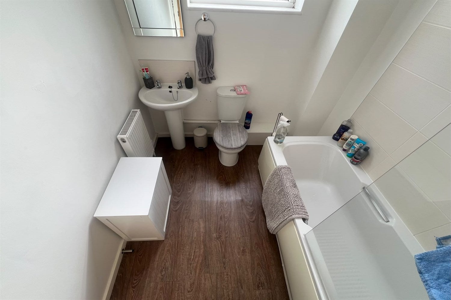 Flat Whitefriars Crescent in Southend-on-Sea
