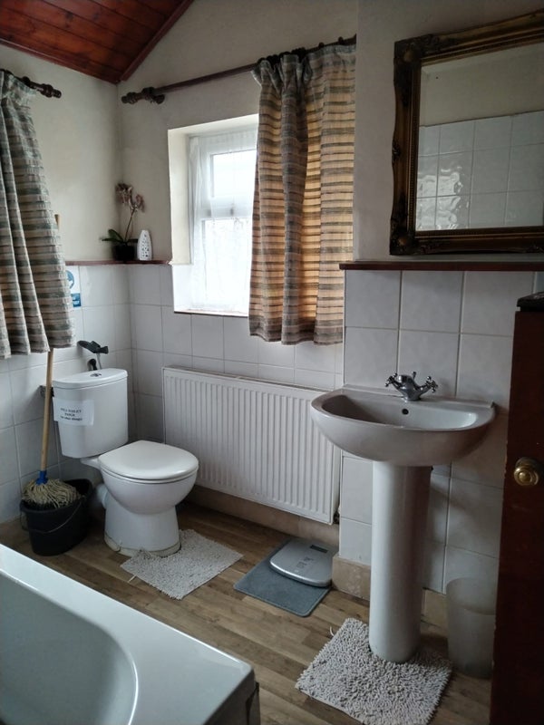 Room Fairfield Road in Bristol
