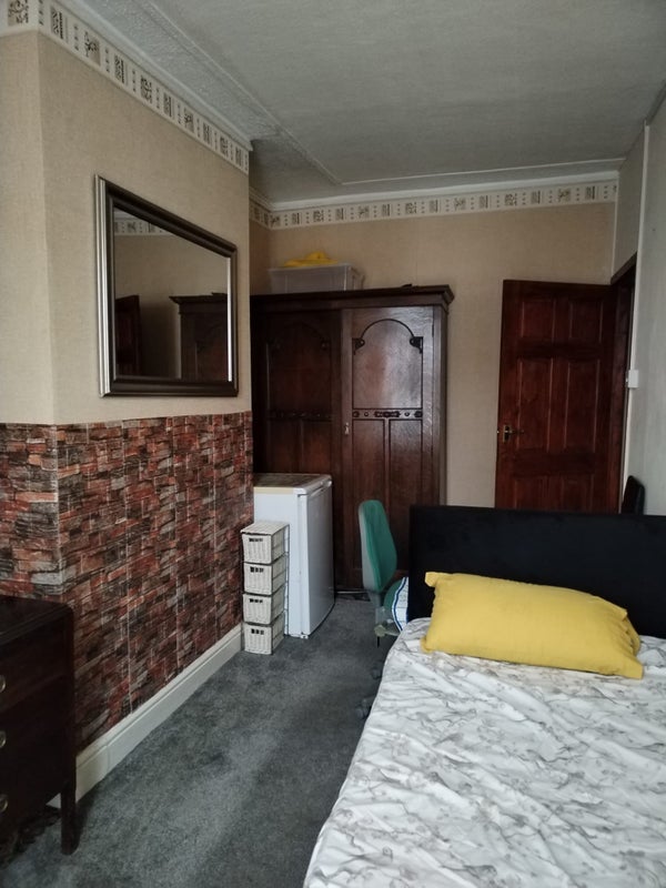 Room Fairfield Road in Bristol