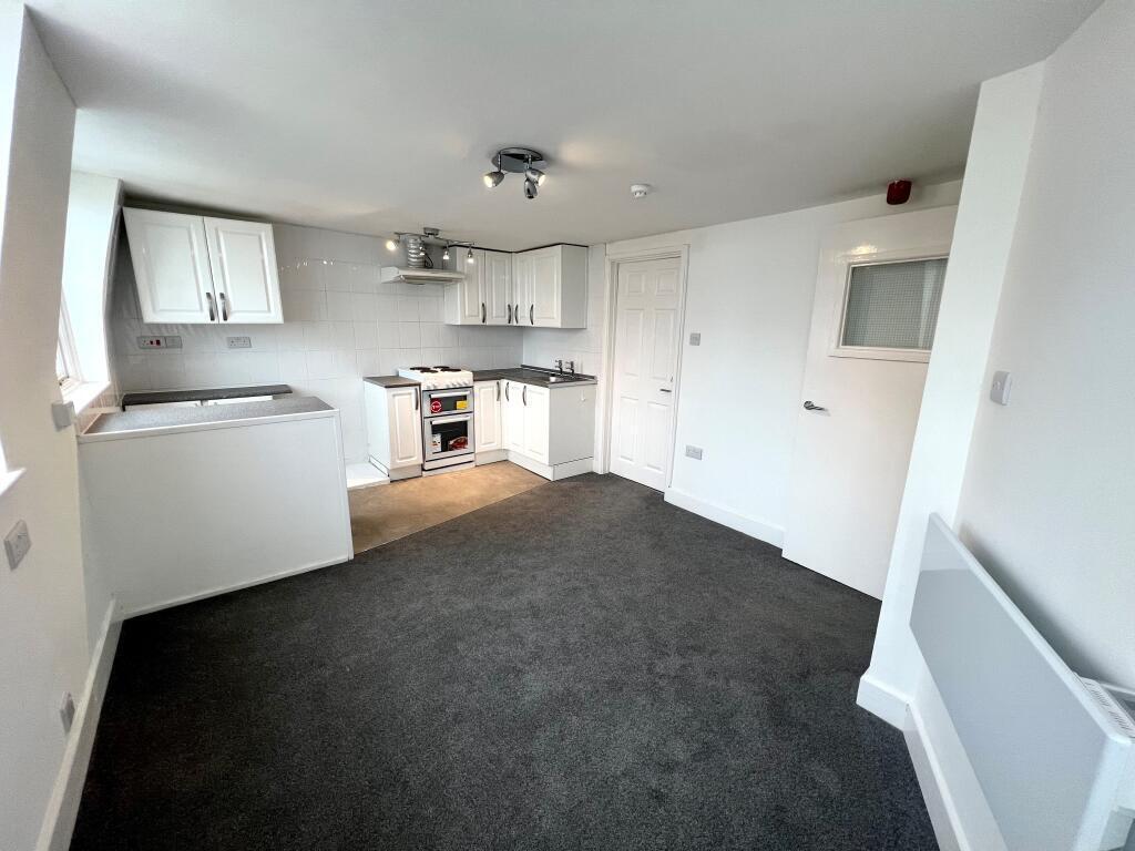 Flat St Alban Street in Weymouth
