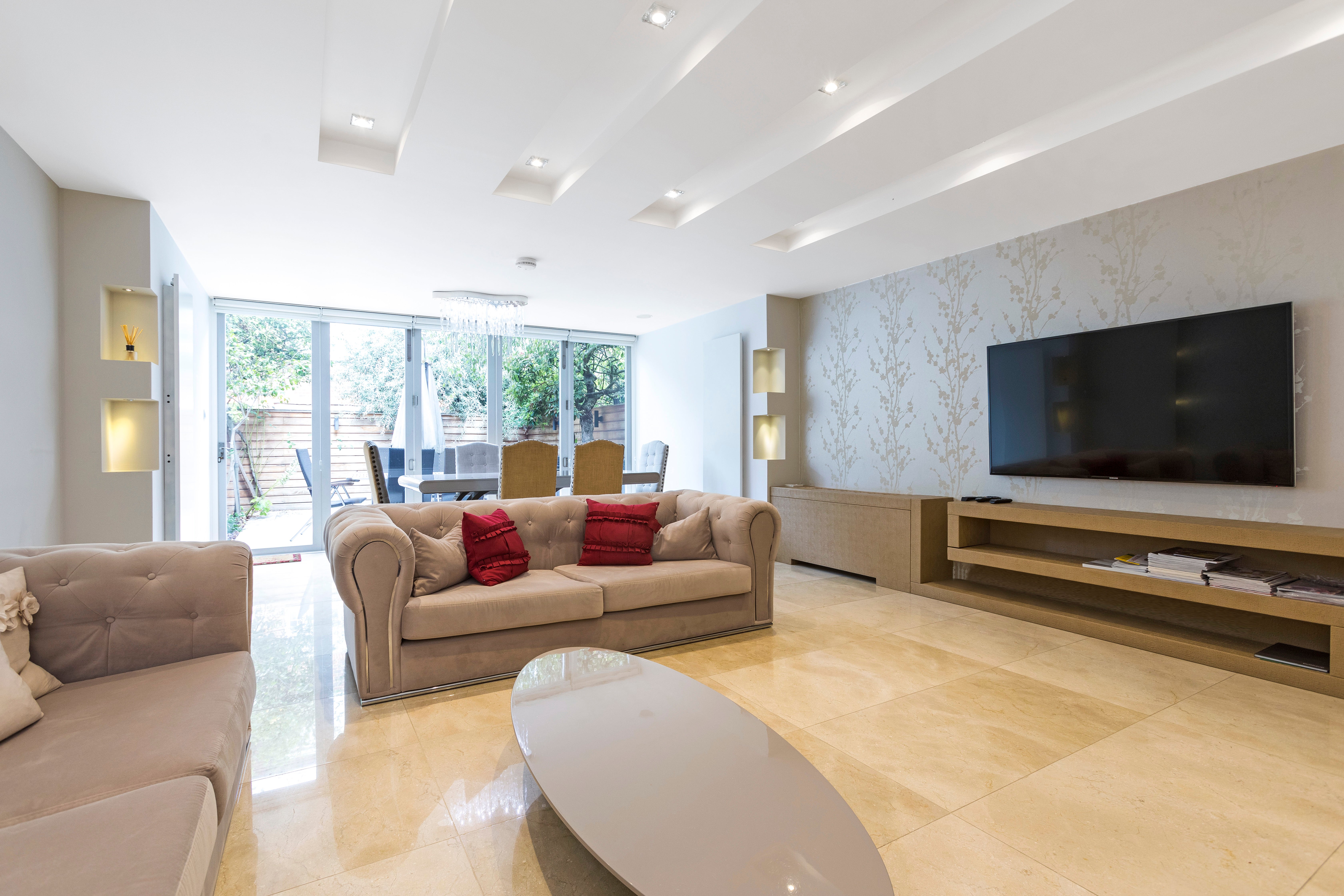 House Abbotsbury Close in Greater London