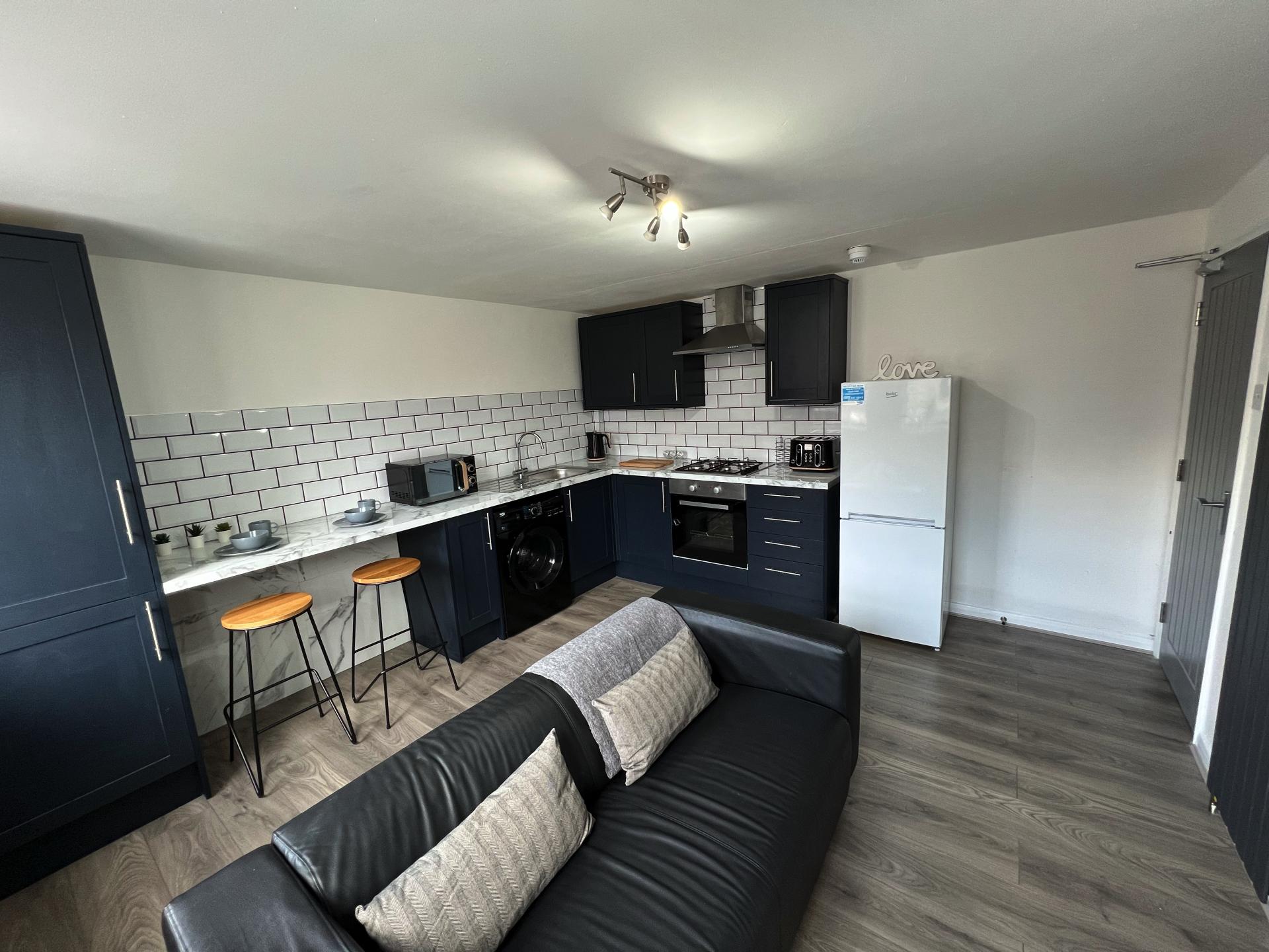 Flat Queens Road in Leeds
