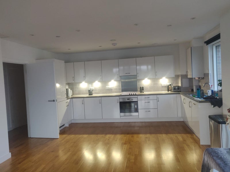 Room Thurston Road in Greater London