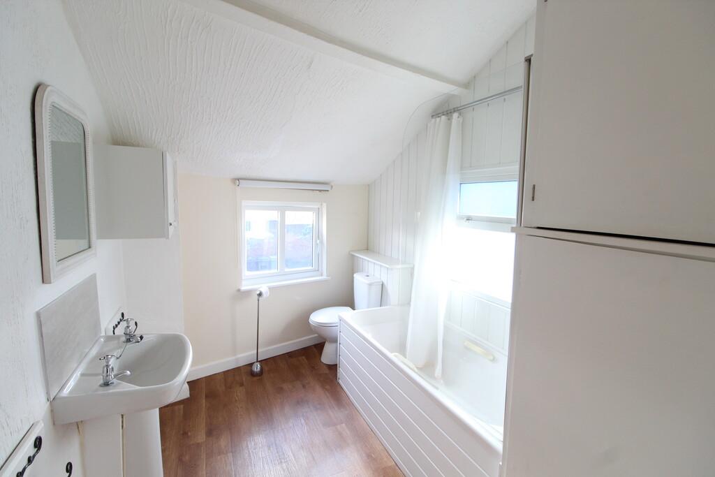 Flat Tamworth Road in Erewash