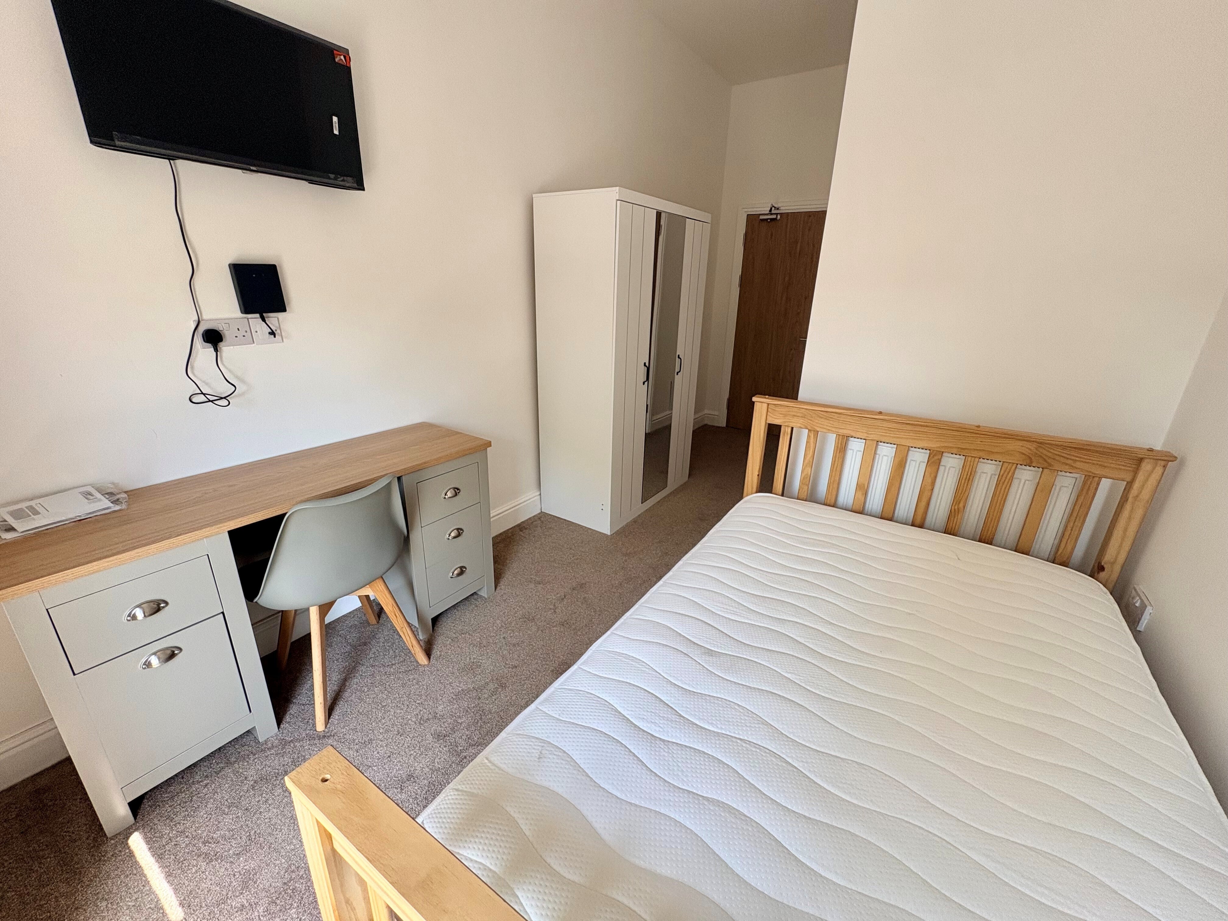Room Ormskirk Street in St Helens