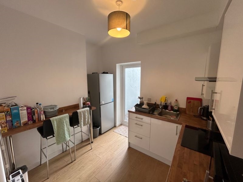 Flat Bradley Street in Cardiff