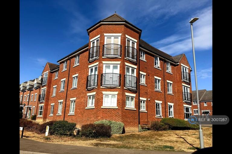 Flat Flaxlands Row in Olney