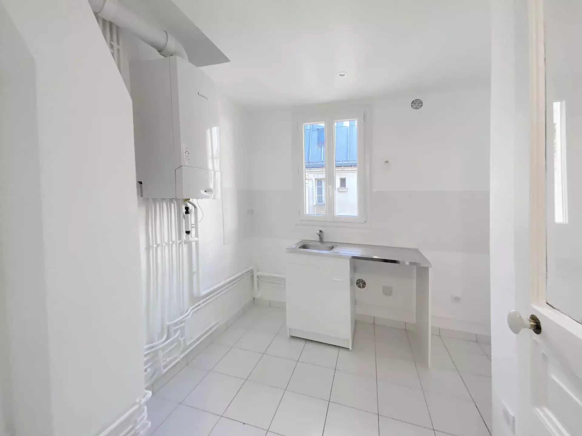 Flat Rue Pestalozzi in Paris