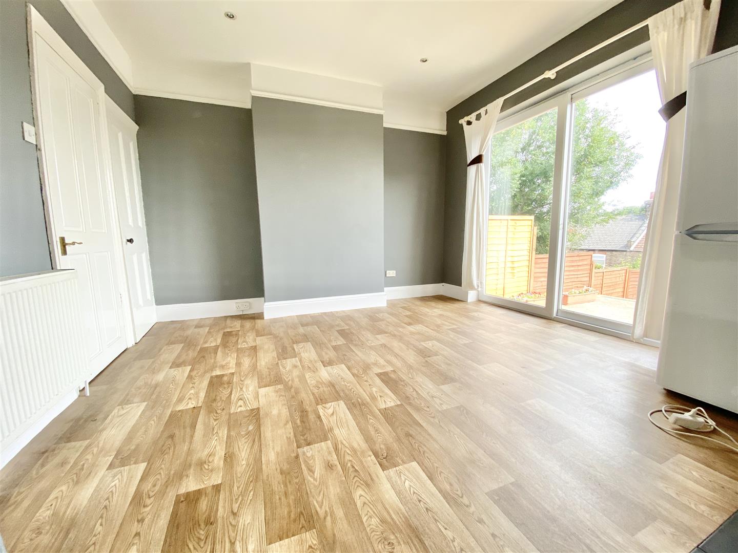 House Russell Rise in Luton