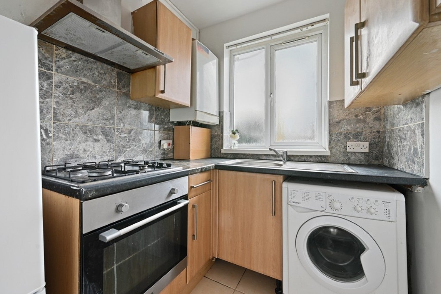 Flat Beechmount Avenue in Greater London