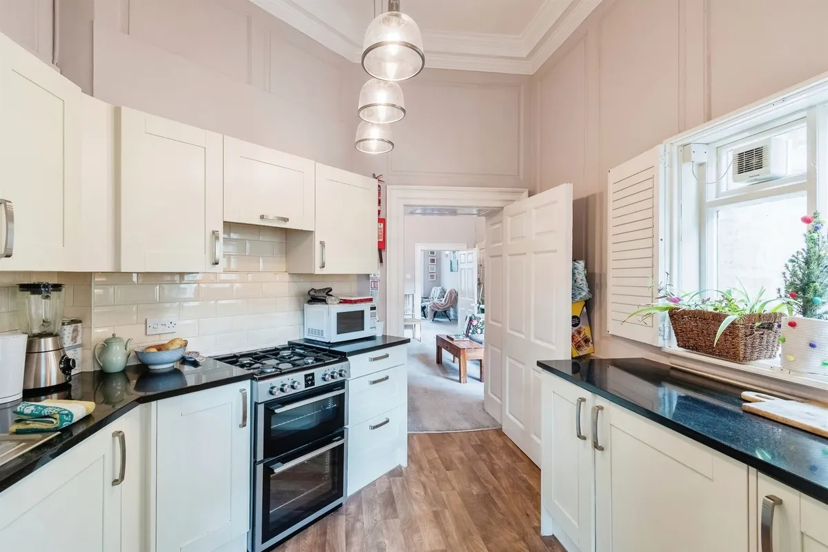 Flat North Parade in Bath