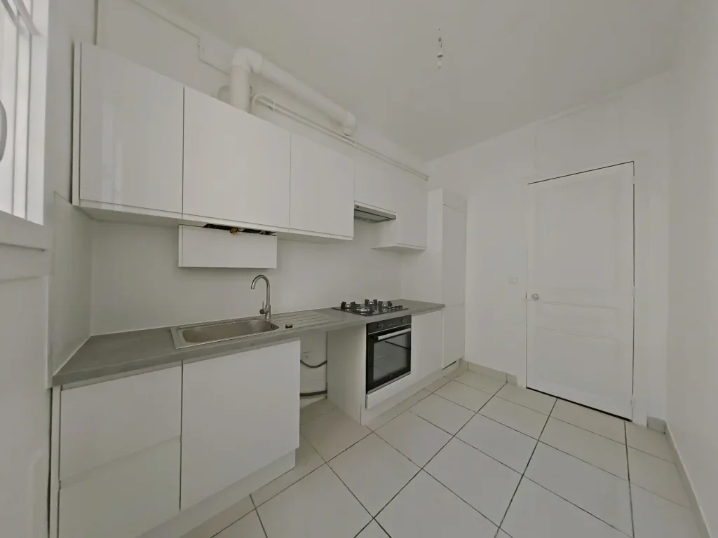 Flat Rue des Frères Morane in Paris
