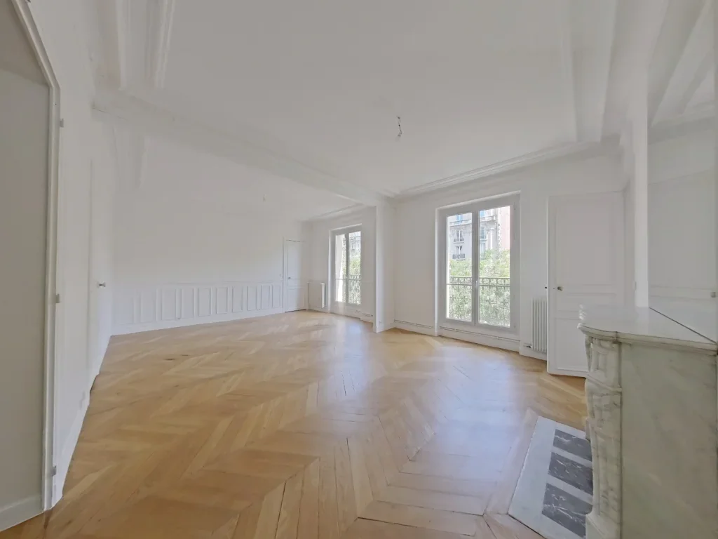 Flat Rue des Frères Morane in Paris