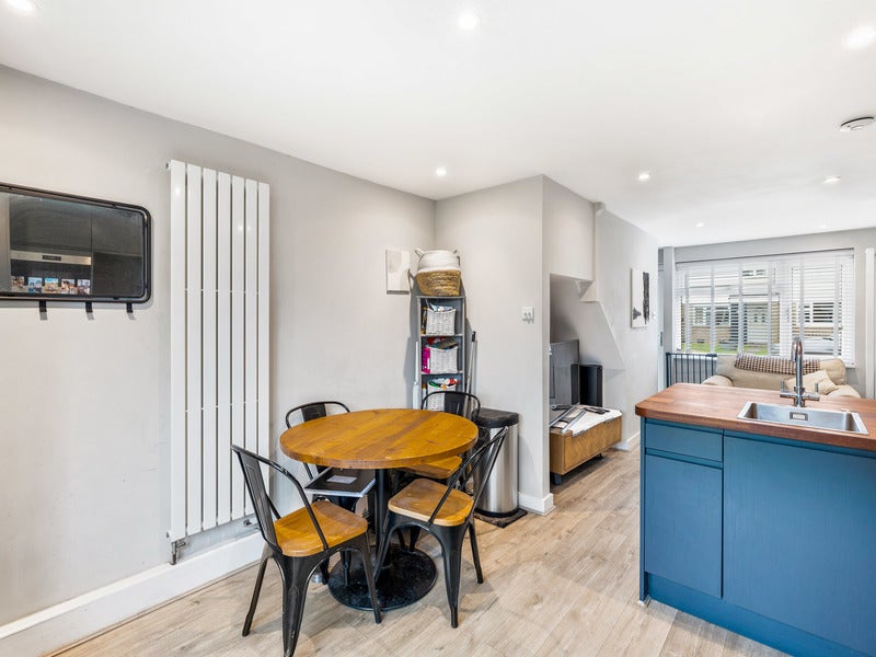 House Rothervale in Reigate and Banstead